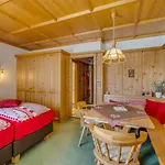Seefeld Alpin - Tiroler Stube * Seefeld in Tirol