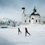 Seefeld Alpin - Tiroler Stube Apartments Seefeld w Tirolu