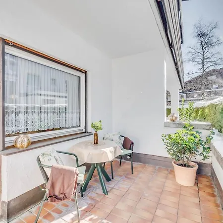 Olympiastrasse Apartman *