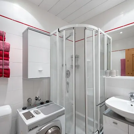 Seefeld Alpin - Gemuetliche Tiroler Stube *