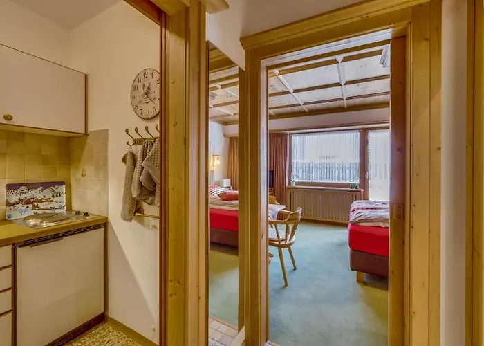 Seefeld Alpin - Gemuetliche Tiroler Stube Appartement Seefeld in Tirol