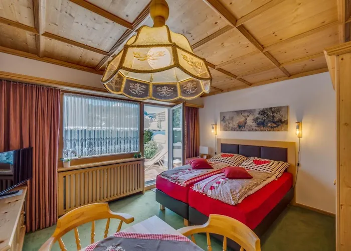 Seefeld Alpin - Gemuetliche Tiroler Stube Appartement Seefeld in Tirol