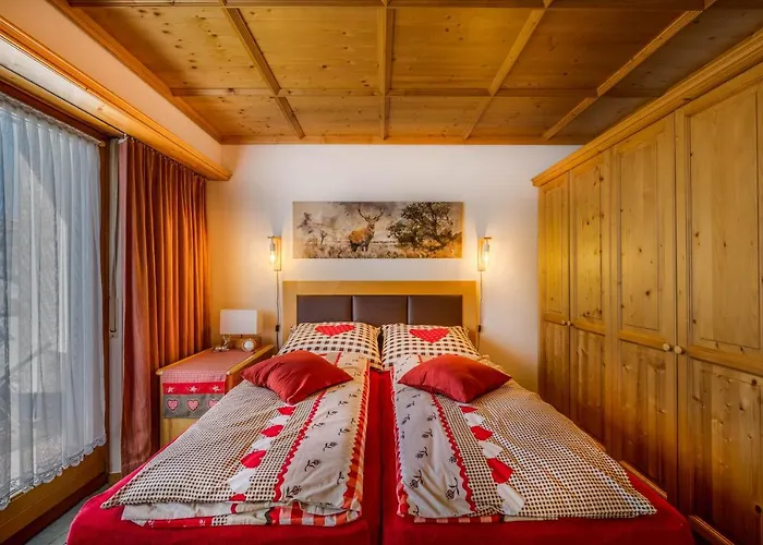 Seefeld Alpin - Gemuetliche Tiroler Stube